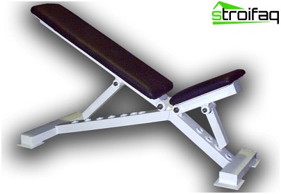 Équipement de gymnastique: banc athlétique