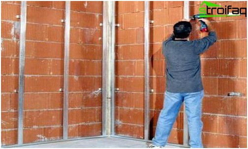 Cadre de cloison sèche pour le montage de cloisons sèches