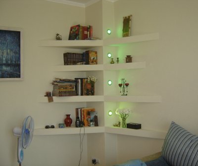 Étagères lumineuses pour cloisons sèches