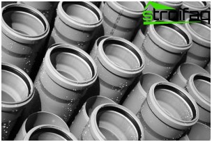 Tuyaux en plastique pour les eaux usées domestiques