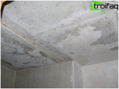 Nettoyage de la surface du plafond