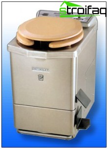 Placard sec d'une toilette électrique