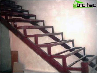 Escalier en métal à monter soi-même