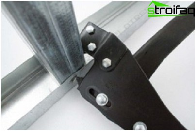 Profils métalliques de frittage