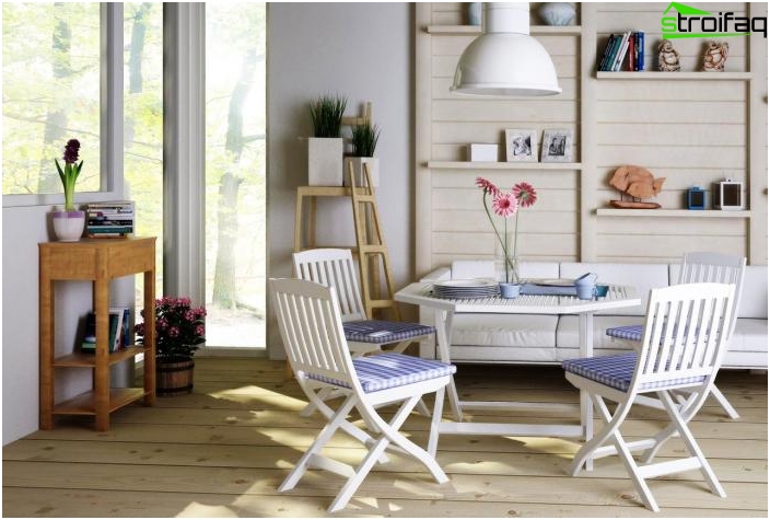 La forme originale de la table à manger - 1