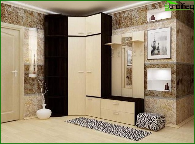 Meubles dans le couloir Meubles dans le couloir